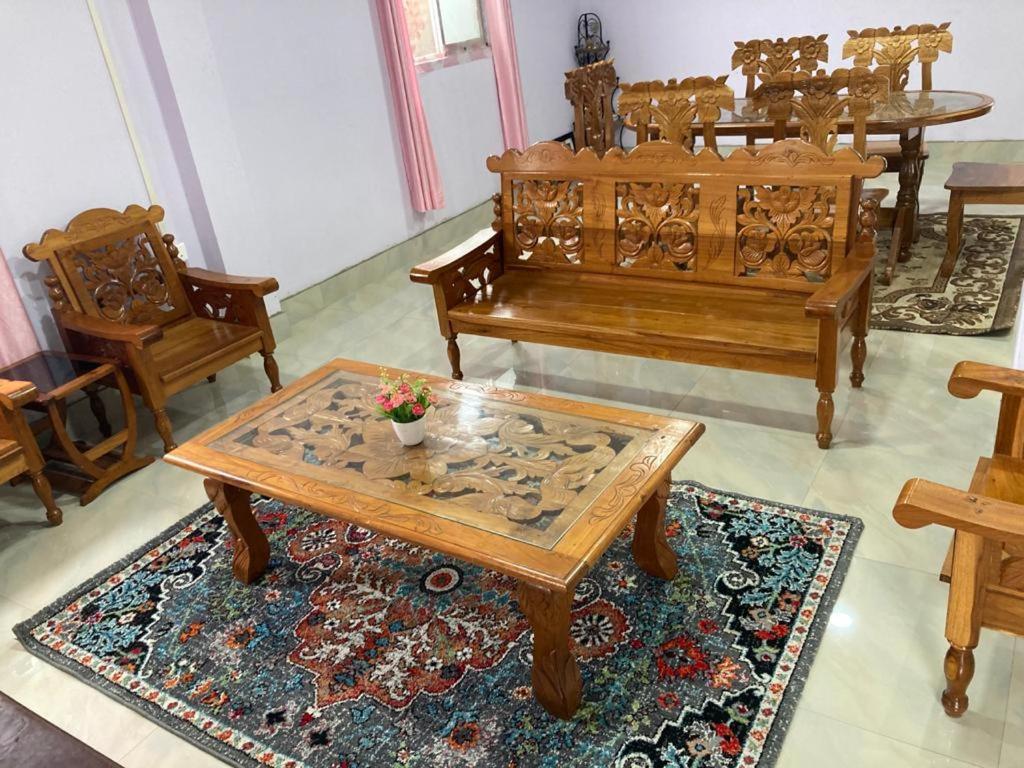 Apartamento Haobam House Imphal Exterior foto